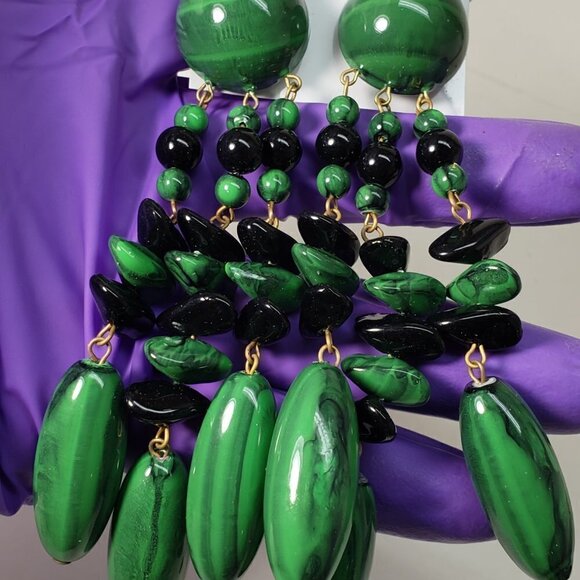 Women's Gold tone Green & Black Beads Fringed Post Drop Dangle long Earrings, 5" - Picture 5 of 7